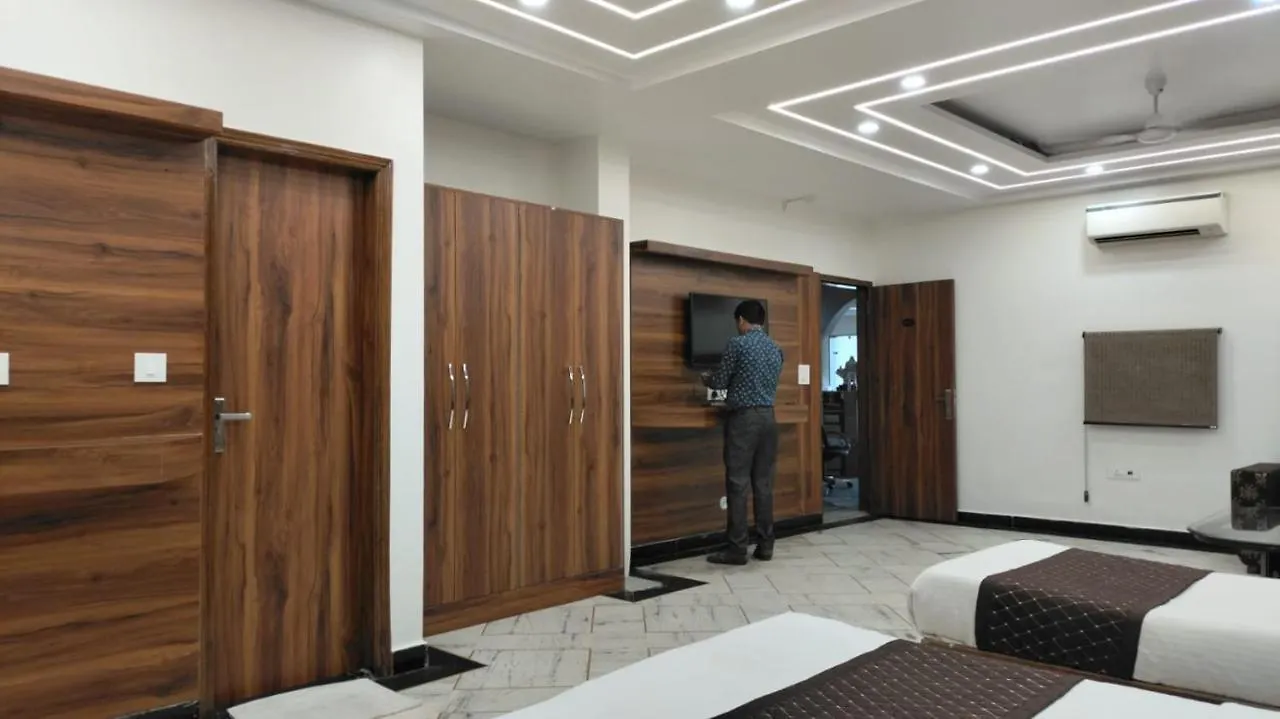 Hotel Singh Continetal Delhi India