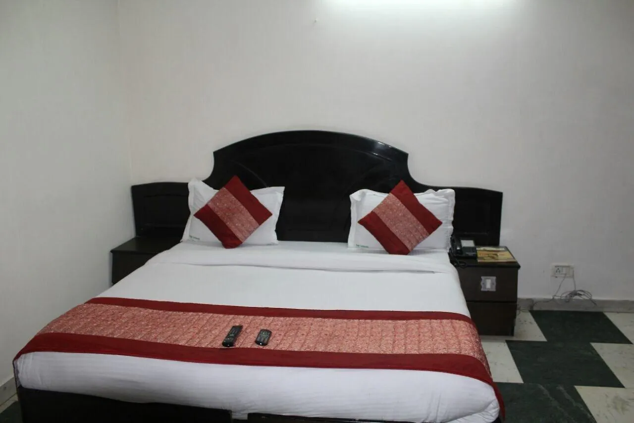 Hotel Singh Continetal Delhi 3*,  India