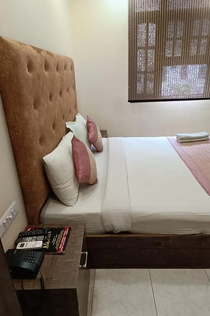 Hotel Singh Continetal Delhi 3*,  India
