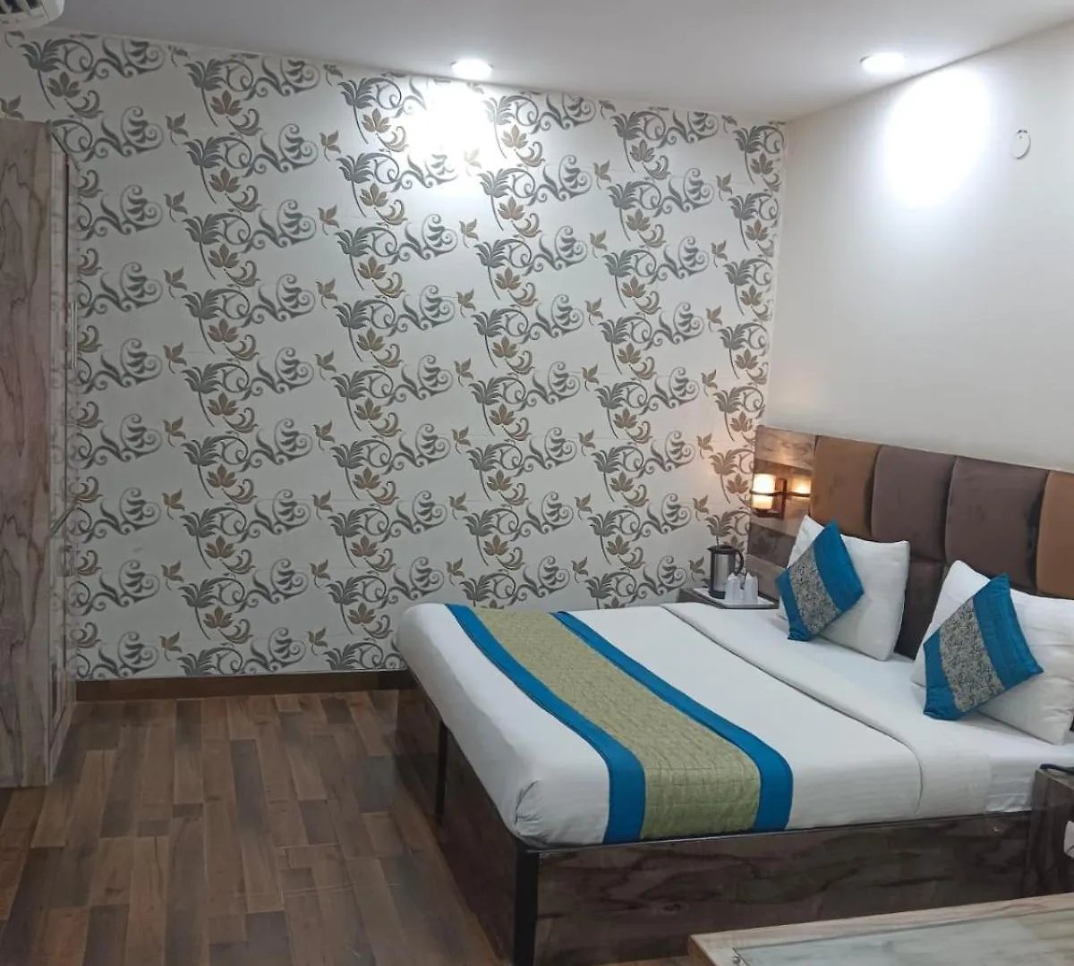 Hotel Singh Continetal Delhi