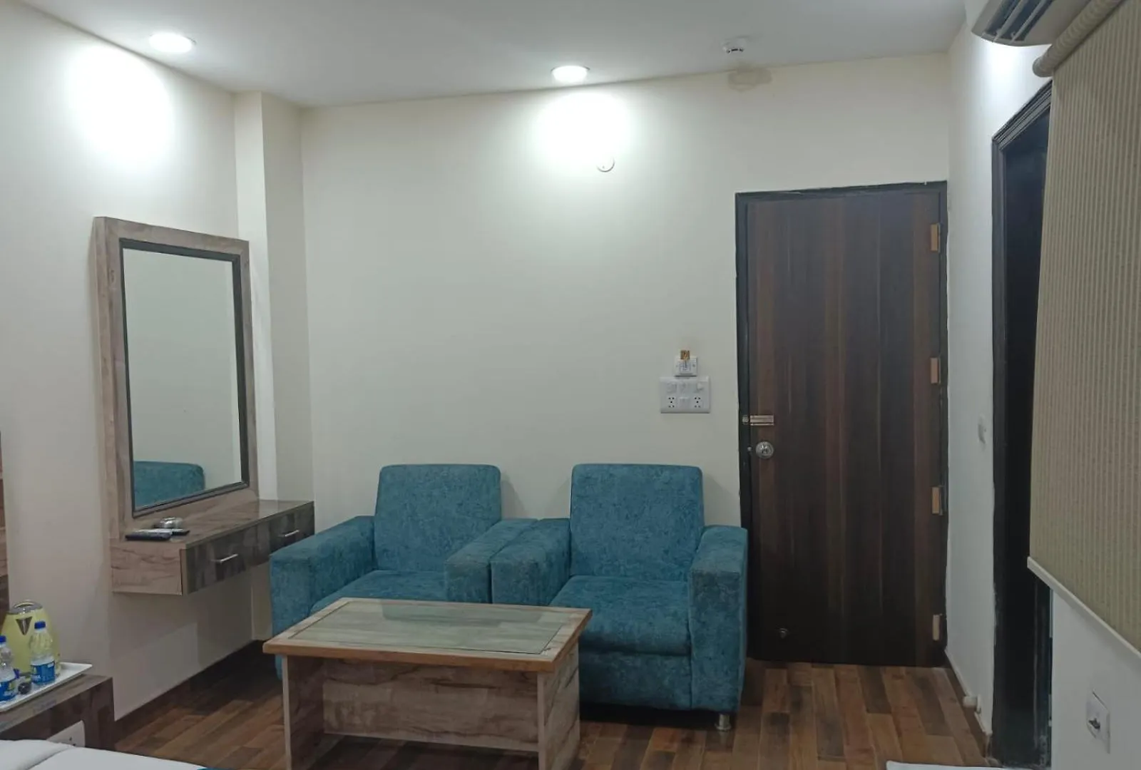 ***  Hotel Singh Continetal Delhi  India