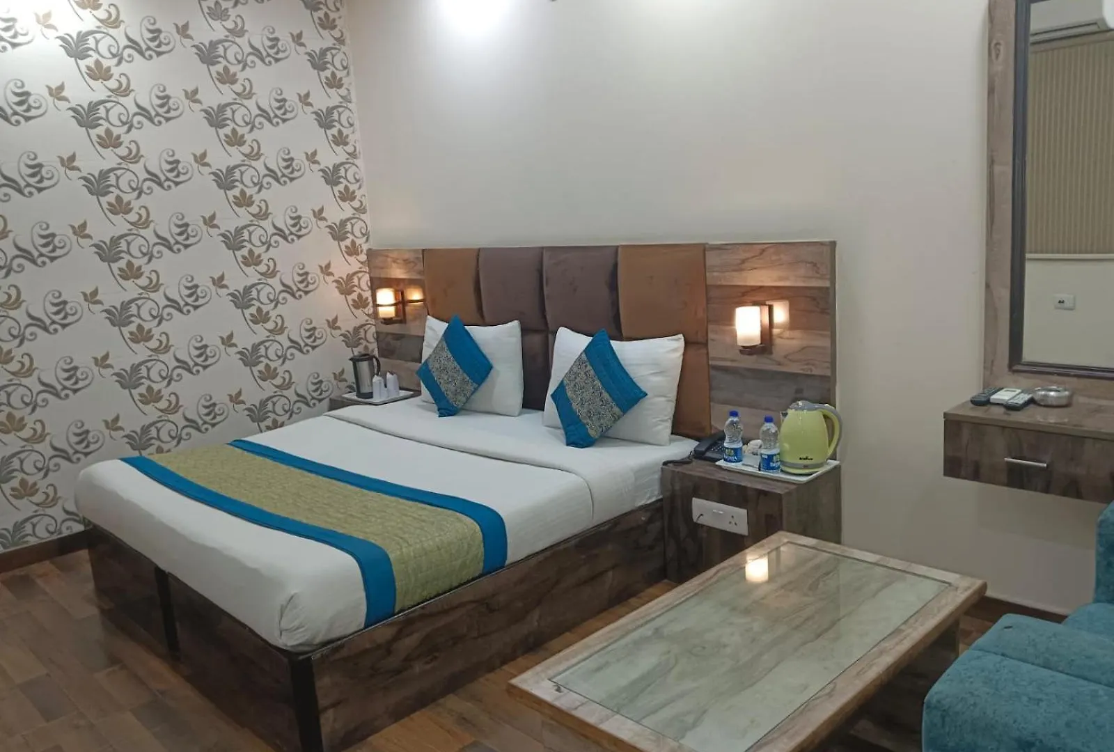 Hotel Singh Continetal Delhi  Delhi (National Capital Territory of India)