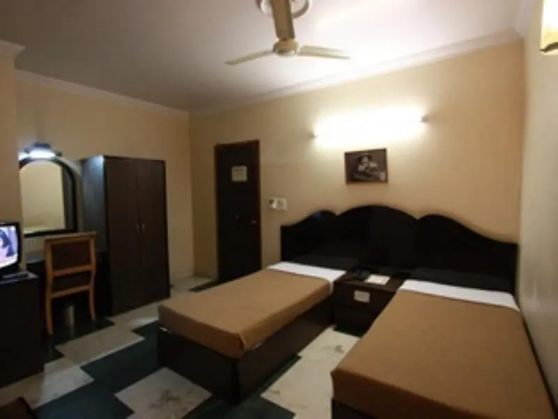 Hotel Singh Continetal Delhi  Delhi (National Capital Territory of India)